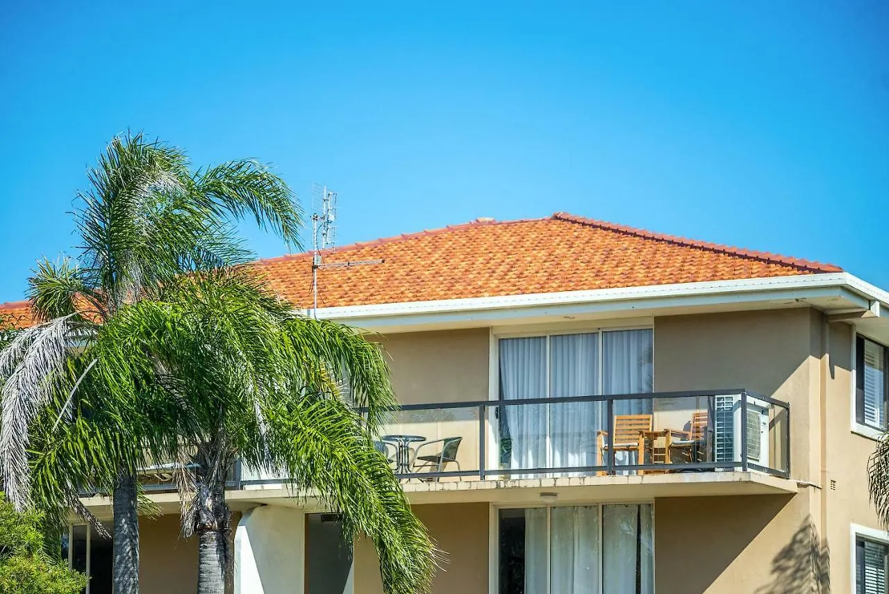Hotel Summer Salt Byron Bay 0*,